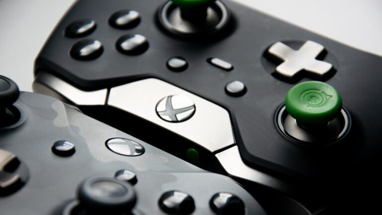Xbox Series : l’abandon des jeux physiques, voici pourquoi la PS5 résiste encore en 2025